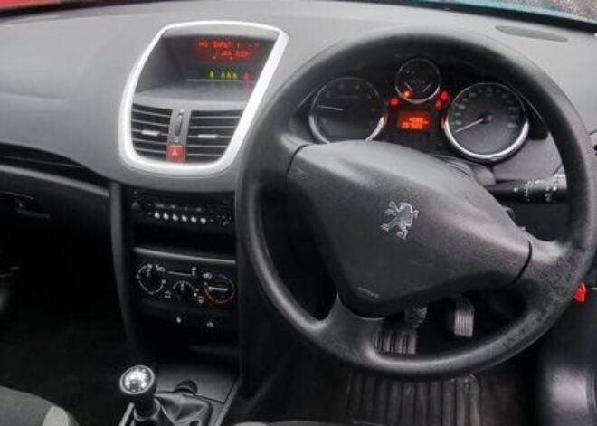 Peugeot 207