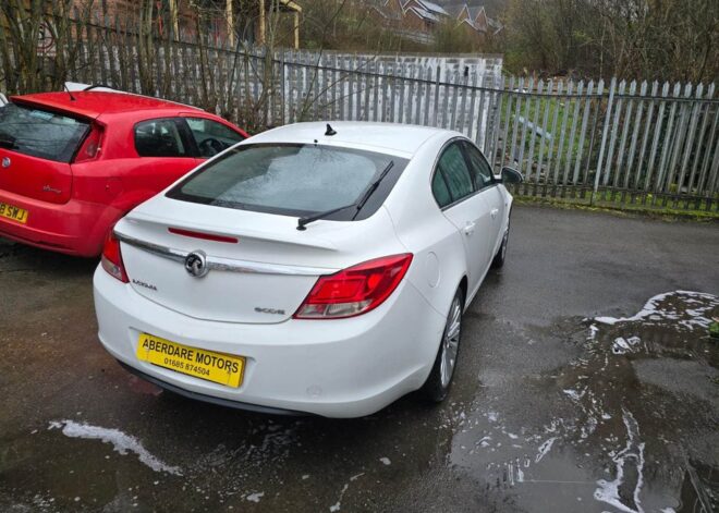 Vauxhall Insignia