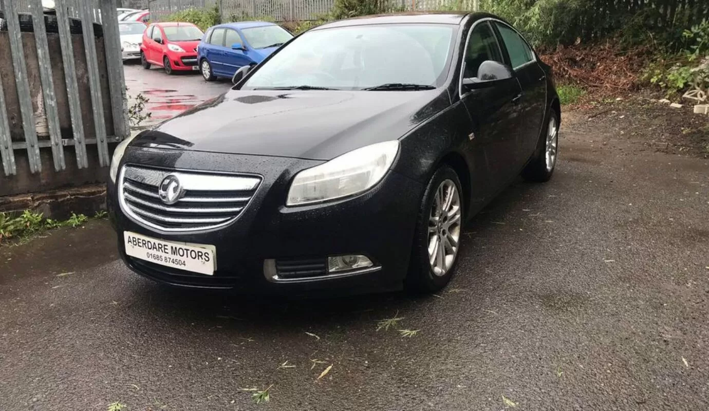 Vauxhall insignia