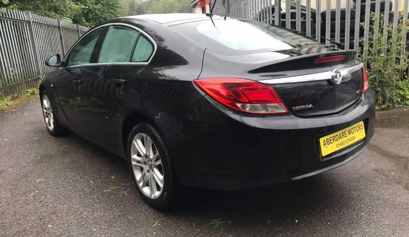 Vauxhall insignia