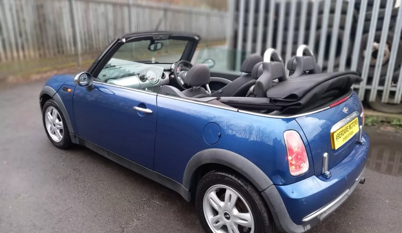 MINI Cooper Convertible