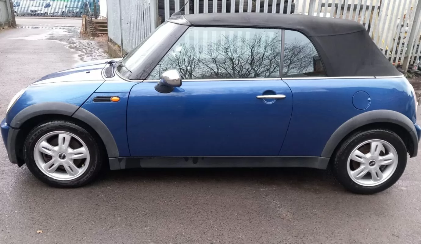 MINI Cooper Convertible