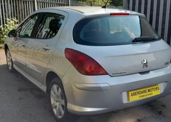 Peugeot 308