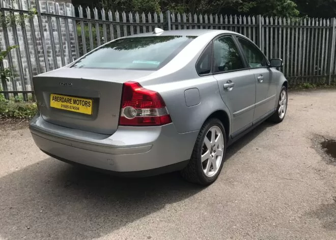 Volvo S40