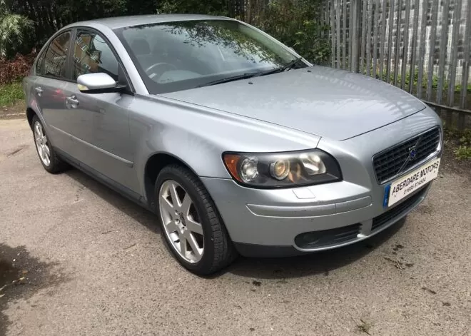 Volvo S40