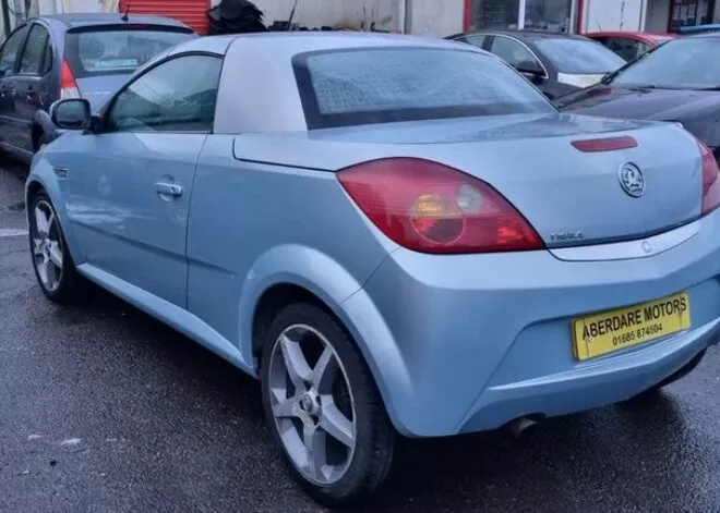 Vauxhall Tigra