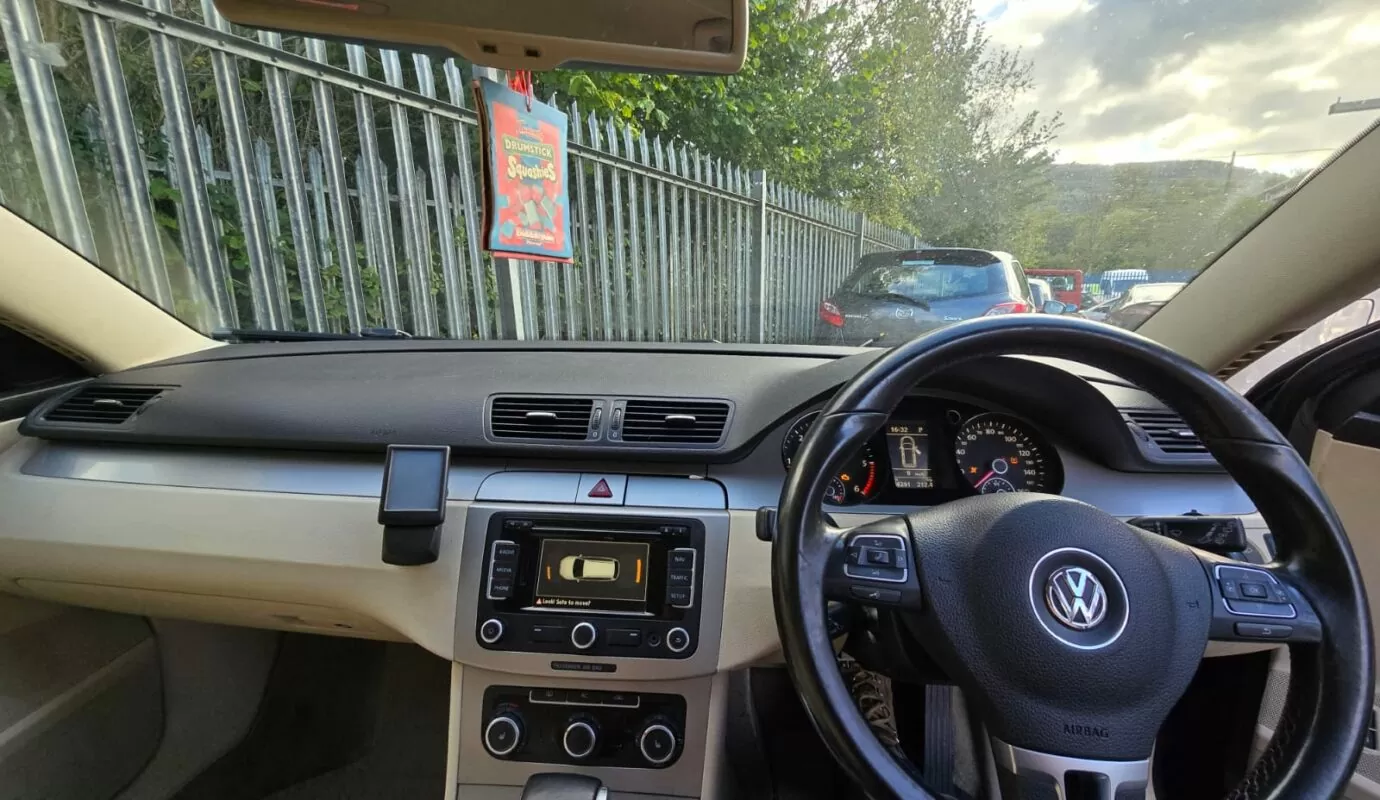 Volkswagen Passat Automatic